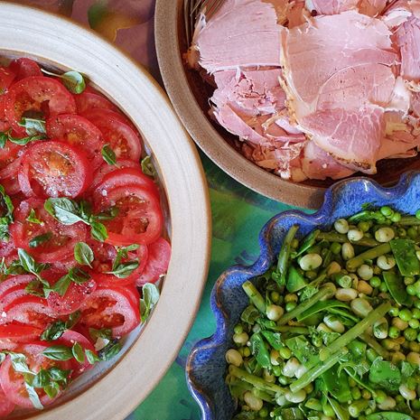 Sliced Cooked Ham with Honey-Mustard Glaze