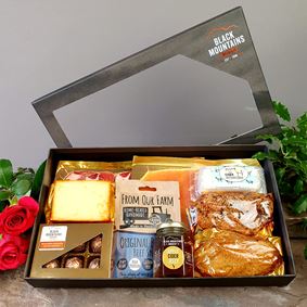 Gourmet Celebration gift box hamper