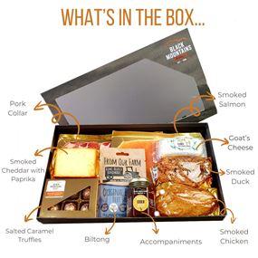 What's in the Gourmet Celebration gift box hamper 