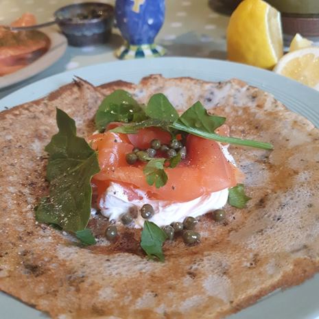 laverbread pancakes with smoked salmon