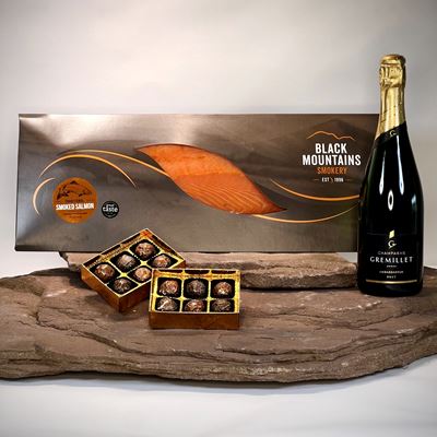 Luxury Smoked Salmon & Gremillet Fizz Gift