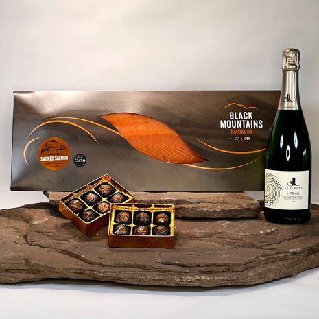 Luxury Smoked Salmon and J Laurens Fizz Gift