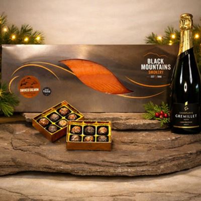 luxury salmon and fizz gift
