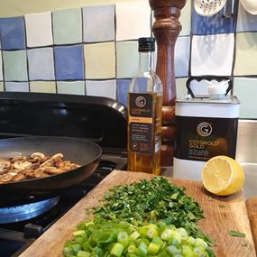 Cotswold Gold Rapeseed Oil 