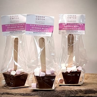 Hot Chocoalte Stirrer with Marshmallows in Packaging