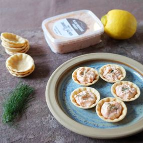 Smoked Salmon Pate Canape 